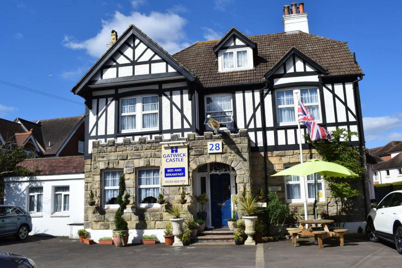 הורלי Gatwick Castle B&B מראה חיצוני תמונה